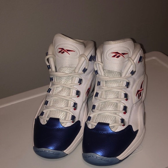 Reebok A.I. question mid colbalt blue tip. - Picture 4 of 5